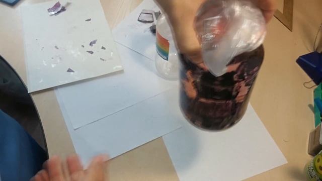 Удаляем краску с модельки автомобиля смотреть онлайн