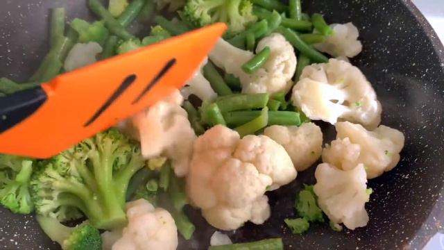 ОМЛЕТ С ОВОЩАМИ | ПОЛЕЗНО БЫСТРО ВКУСНО