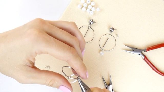 Серьги своими руками. Стильные сережки за 5 минут. Мастер-класс. Основы сборки бижутерии ★ MagicCla смотреть онлайн