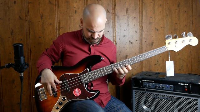 Squier Classic Vibe 60s Jazz Bass. (🇺🇸ENG🇬🇧 subs) смотреть онлайн