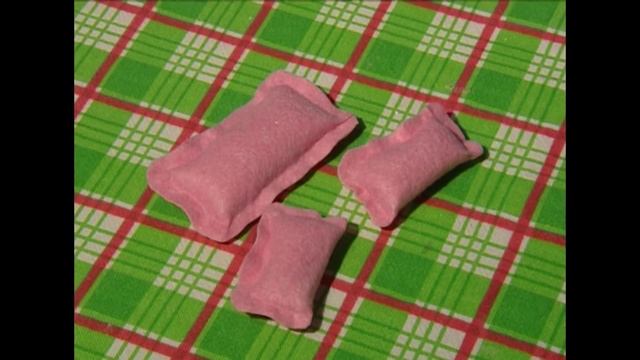 Постельное бельё для кукол «Monster High» / ШКОЛА МОНСТРОВ / ПОДЕЛКА / СВОИМИ РУКАМИ / DIY смотреть онлайн