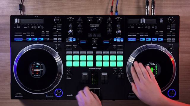 DDJ-REV7 professional 2-channel "battle-style" DJ controller for Serato DJ Pro | Overview смотреть онлайн
