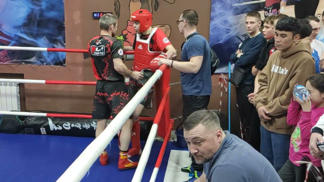 Миловзоров Сергей "PS" (кр.) vs Балтубаев Самур "Чемпион" (син.)