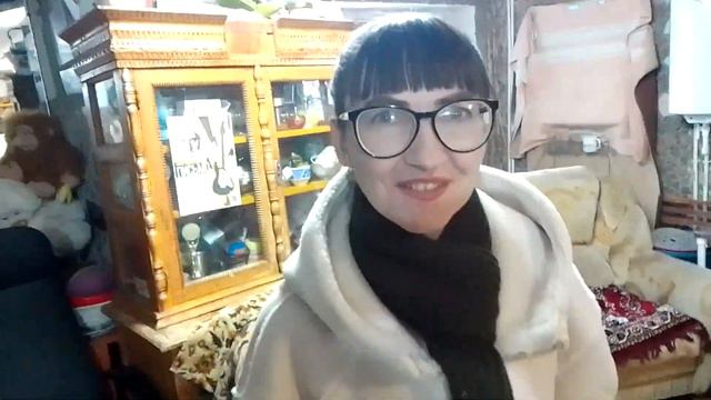 валя. с. днем рождения.
