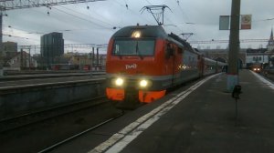 Отправление поезда с Казанского вокзала. 08 декабря 2019