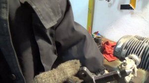 Как снять подшипник с коленвала УРАЛ ДНЕПР К750.mp4