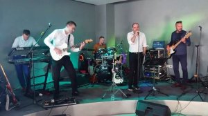 Turbosound Milan M12 ( Live Test  HD)