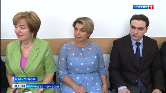 Глава Карачаево-Черкесии Рашид Темрезов продолжает поездки по республике смотреть онлайн