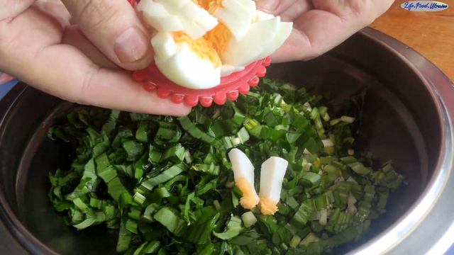 Необычный,из ЧЕРЕМШИ, Вкусный рецепт весеннего салата смотреть онлайн