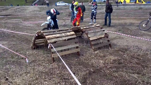Кросс-эндуро Саратов. Падение MotoCrash