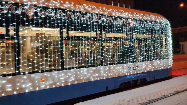 Новогодний трамвай смотреть онлайн