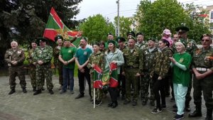 Ветераны погранвойск провели праздничный боевой расчёт в сквере Пограничников