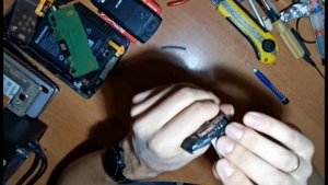 Кнопочный телефон dexp larus B1, Полный разбор