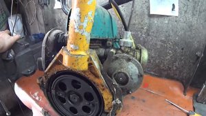 Бензопила  Дружба 4/ Огляд/ В подальшому дефектовка  і востановлення.