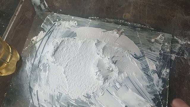 Как сделать белую масляную краску своими руками? Полезно всем художникам.
