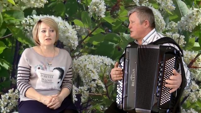 КАК ЖЕ ОНИ ДУШЕВНО ПОЮТ!!! ? НА ЗНАКОМОЙ СКАМЬЕ (Вот уж тополь отцвел) ? Дуэт «ЗОРЬКА» смотреть онлайн