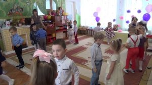 "Полька для мамы", средняя группа №6