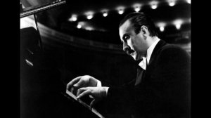 Claudio Arrau - Chopin Prelude 16 live (and lightning fast!)