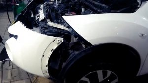 Мойка радиатора ДВС на Nissan Juke с разбором морды в Клубном Техцентре КОУШ.