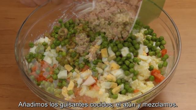 "Ensaladilla rusa". "Русский салат". Испанская кухня. Subtitulo en español. смотреть онлайн