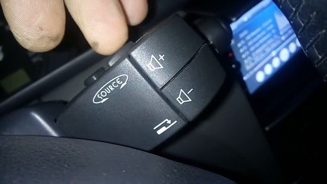 Adaptar mando satélite Laguna 2 a una radio 2DIN 7012B смотреть онлайн