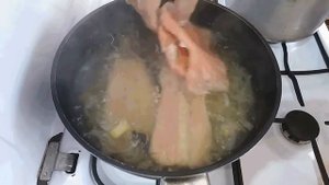 Рыбный суп из хребтов семги