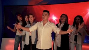 Бер алманы бишкә бүләйек  (Поделим одно яблоко на пятерых) - Посвящается защитникам КУШТАУ.