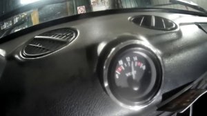 Китайский вольтметр за место часов ВАЗ 2106 и дополнительный свет