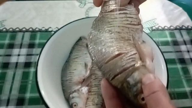 Как правильно пожарить леща: Вкусно и Без косточек / Какой сделать гарнир и салат