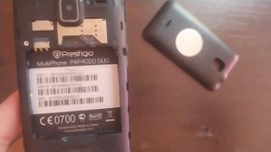 Включаем Смартфон Prestigio MultiPhone 4020 Duos без батареи