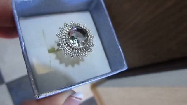 Кольцо с лаб. александритом 5,42Ct (изменение цвета). Серебро. Индия