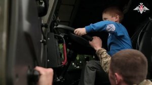 Передача подарков на день Защиты детей