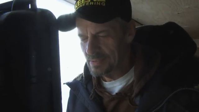 Золотая лихорадка: Берингово море - Спуск под воду смотреть онлайн