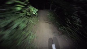 Вася Багров, Нижний Новгород, Окский DH 2024, ночной заезд, трейл "Фанфурик"