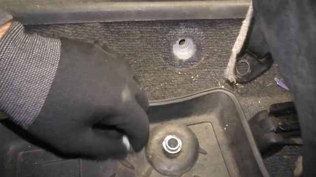 Простая чистка ремня безопасности. Не убирается ремень безопасности смотреть онлайн