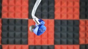 Обзор Bqeyz Wind: гибридные наушники с драйвером костной проводимости