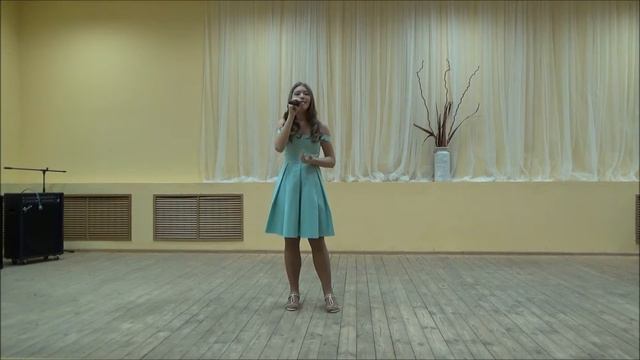 Л.Дербенев, А.Зацепин - Куда уходит детство (cover Котова Василиса) смотреть онлайн