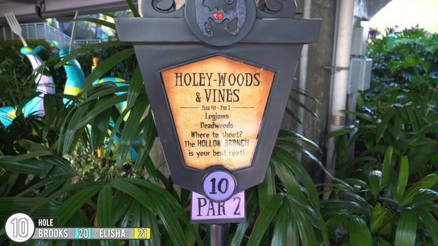 MUST PLAY One Of A Kind Mini Golf Course! - Epic Hole In One! смотреть онлайн