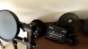 Review Yamaha Dtx402k