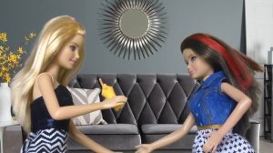❀ Барби Видео с куклами для девочек Болит Живот Barbie