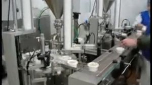 Автомат карусельный АДНК 39Д двухмодульный фасовка сметаны в круглые пластиковые стаканчики