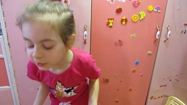 НАПАДЕНИЕ оранжевого пушистого ЧЕРВЯКА или кто устроил БАРДАК? Скетч пушистик смотреть онлайн