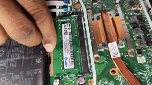 Asus Vivo book X409 X509 : Review & how to disassemble the base and upgrade m.2 NVME SSD RAM HDD