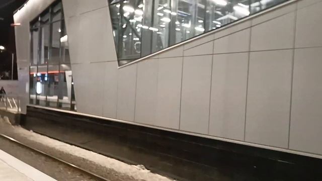 Лифт на станции МЦД D2 Марьина Роща, спуск на платформу смотреть онлайн