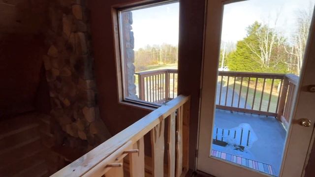 Weekend Retreat Log Cabin 11 acres House Tour, Home and Land Kentucky смотреть онлайн