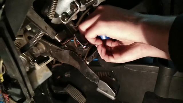 Установка открытия багажника с сигнализации на лада гранта. Оторожно мат смотреть онлайн