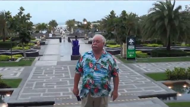 на пляже Хайнань смотреть онлайн