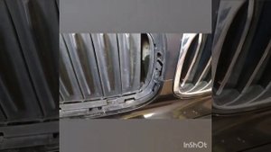 Как снять и разобрать бампер на BMW 520 2017год, нюансы.