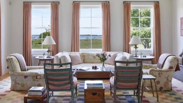 A Closer Look: Jackie Kennedy’s Martha’s Vineyard Home - Red Gate Farm | Cultured Elegance смотреть онлайн