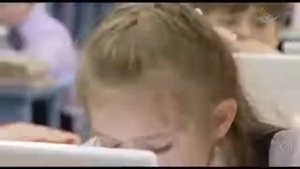 Как убрать вшей и гнид на голове у ребенка